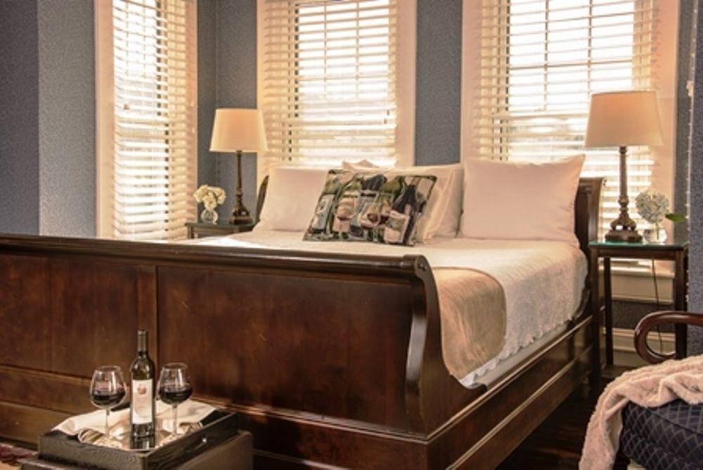 Steeles Tavern Manor Bed & Breakfast Raphine Екстер'єр фото